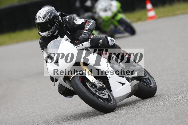 /Archiv-2024/13 22.04.2024 Plüss Moto Sport ADR/Freies Fahren/83